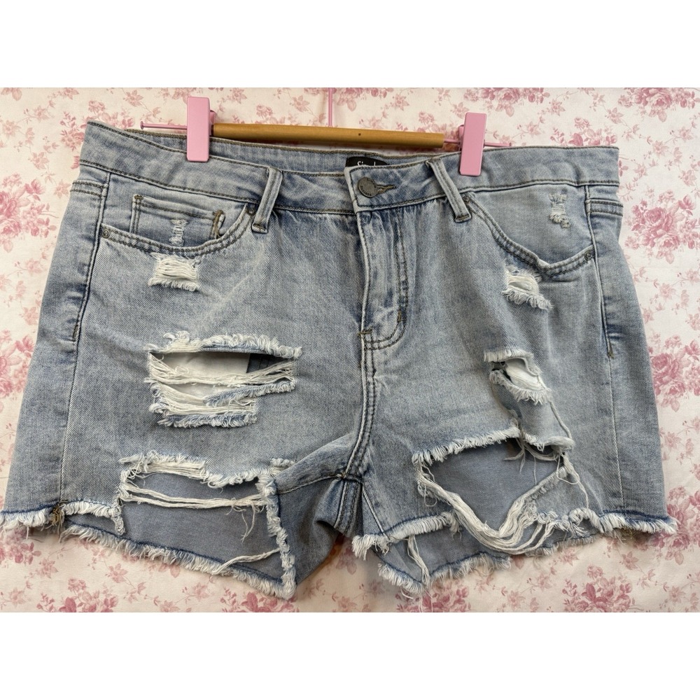 Simple Society Women's Distressed Denim Shorts Size 15/32 Light Wash